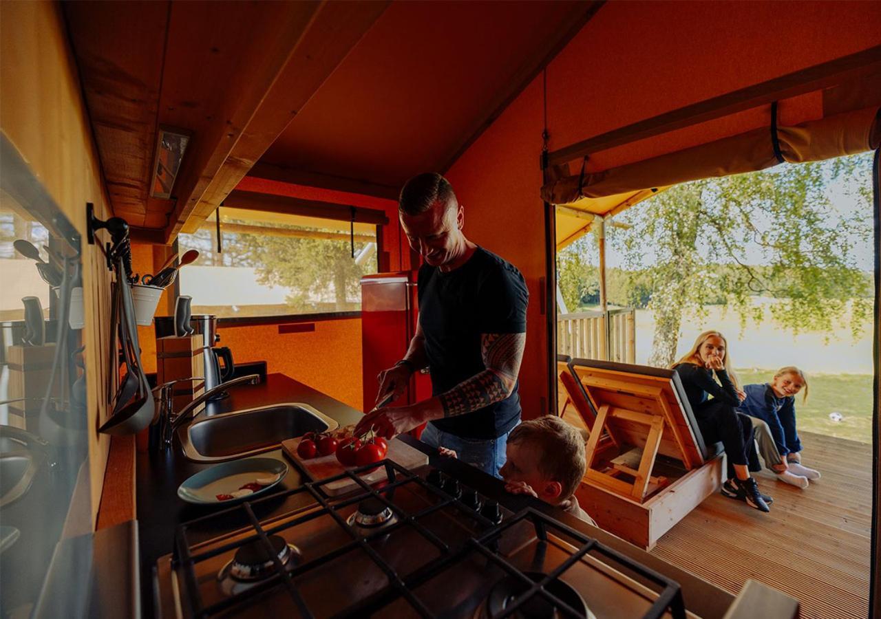 Azur Camping Schwaebische Alb 索嫩布尔 外观 照片