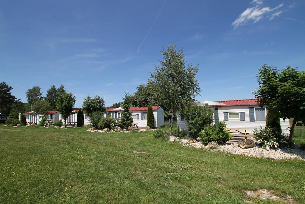 Azur Camping Schwaebische Alb 索嫩布尔 外观 照片